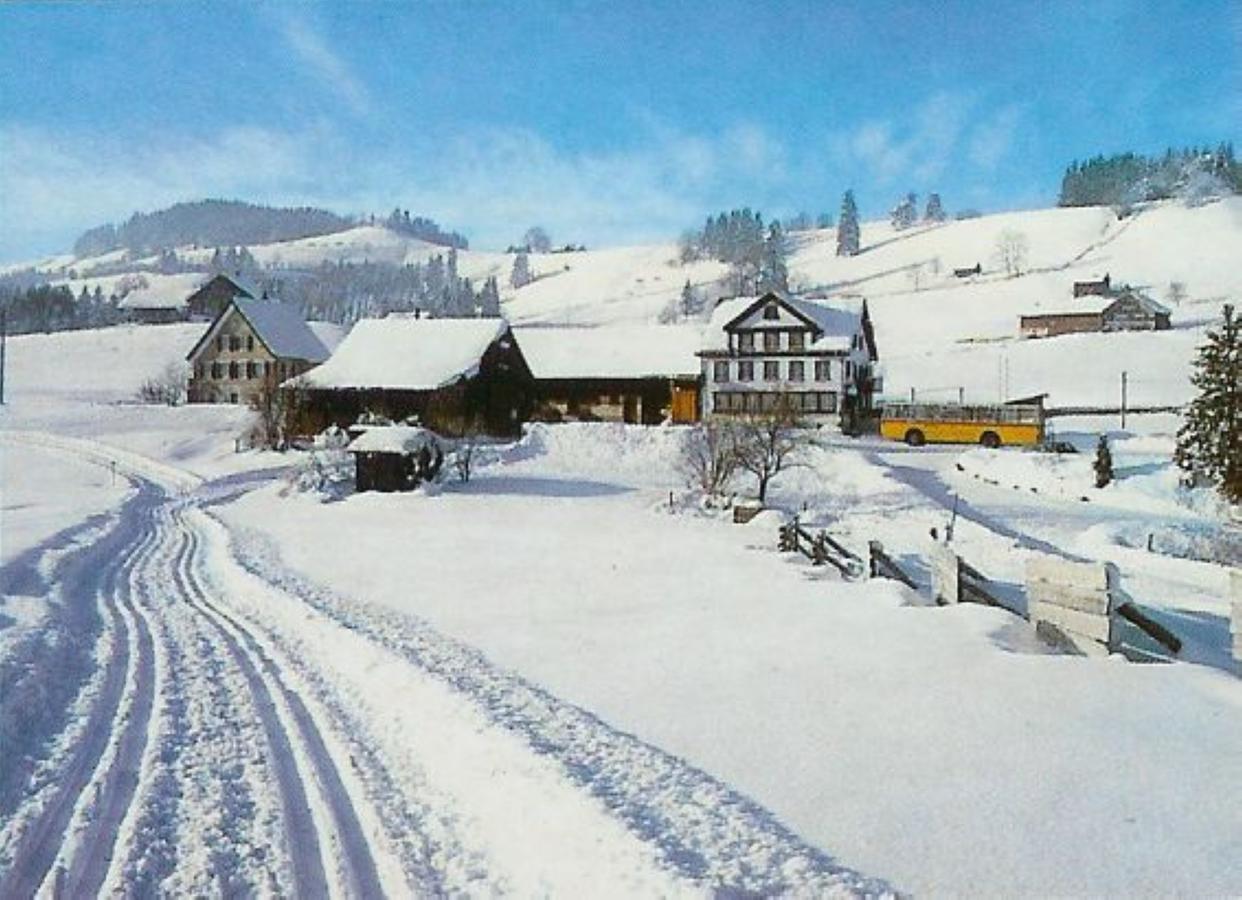 Hotel Garni Traube Schwellbrunn Exterior foto